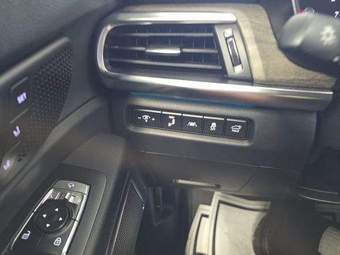 Used 2022 Kia Telluride SX w/ SX Prestige Package AWD/4WD image 22