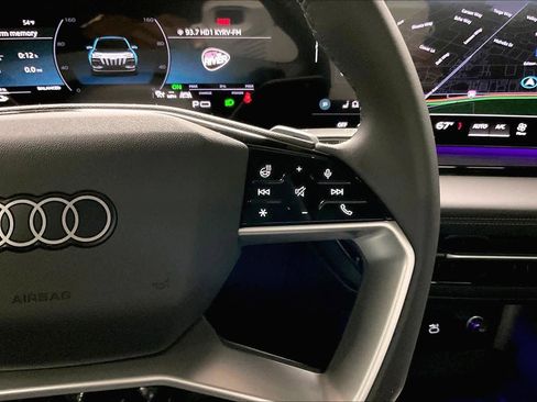 Used 2025 Audi Q6 e-tron Premium Plus w/ Premium Plus image 20