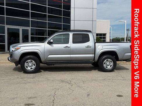 Used 2023 Toyota Tacoma SR AWD/4WD image 6