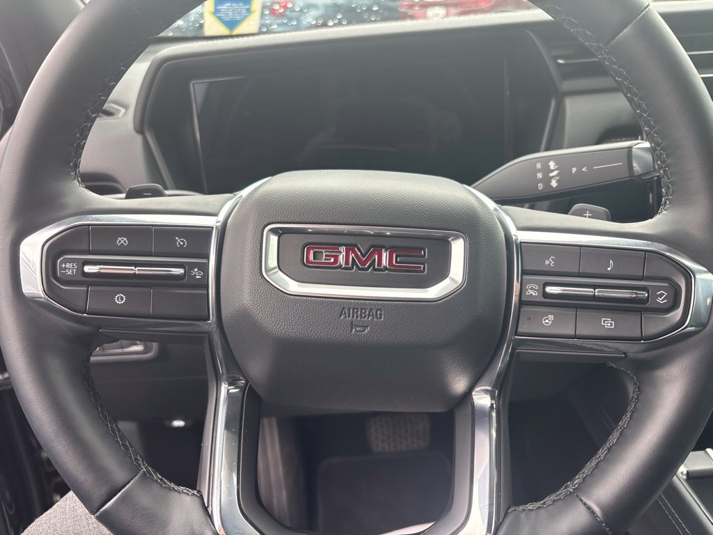 Used 2026 GMC Terrain Elevation w/ Elevation Premium Package AWD/4WD image 6