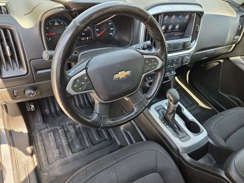 Used 2022 Chevrolet Colorado LT w/ Fleet Safety Package RWD image 25