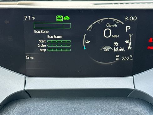New 2026 Toyota Prius Plug-In Hybrid FWD image 23