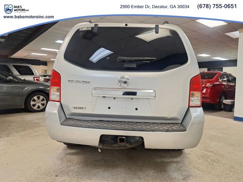 Used 2011 Nissan Pathfinder Silver RWD image 5