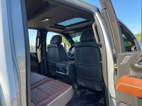 Used 2025 GMC Sierra 2500 Denali Ultimate AWD/4WD image 25