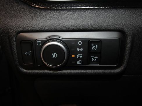 Used 2024 Ford Explorer ST-Line w/ Class IV Trailer Tow Package AWD/4WD image 10