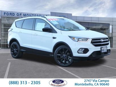 Used 2018 Ford Escape SE w/ SE Sport Appearance Package