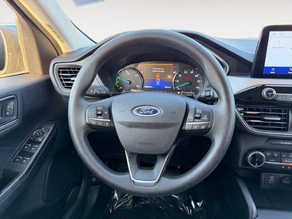Used 2022 Ford Escape SE FWD image 13
