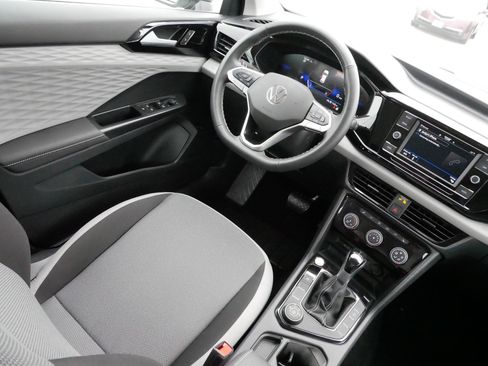 Used 2024 Volkswagen Taos S image 9