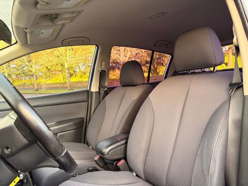 Used 2007 Nissan Versa 1.8 S w/ Convenience Pkg image 9
