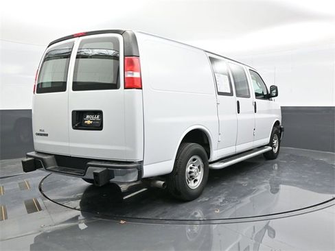 Used 2024 Chevrolet Express 2500 w/ Driver Convenience Package image 6