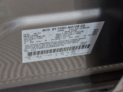 Used 2024 Ford Maverick XLT image 30