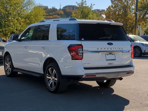 Used 2024 Ford Expedition Limited image 5