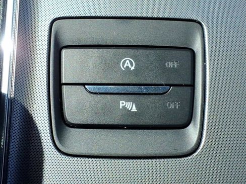 Used 2024 Ford Edge Titanium w/ Equipment Group 301A AWD/4WD image 20