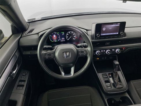 Used 2023 Honda CR-V Sport image 25