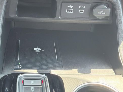 Used 2024 Honda Pilot Elite image 22