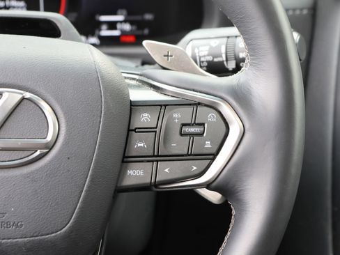 Used 2025 Lexus LX 700h Overtrail image 22