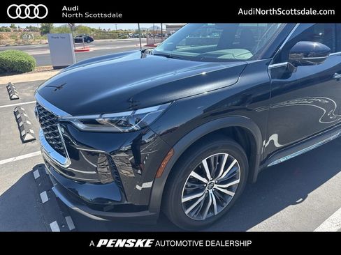 Used 2023 INFINITI QX60 Sensory w/ Vision Package AWD/4WD image 1