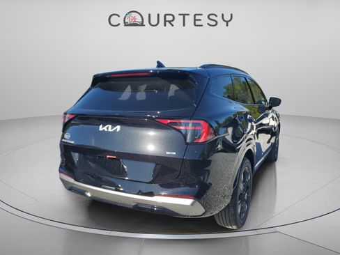 Certified 2026 Kia Sportage SX Prestige AWD/4WD image 3