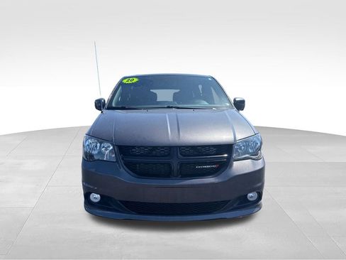 Used 2020 Dodge Grand Caravan SE FWD image 9