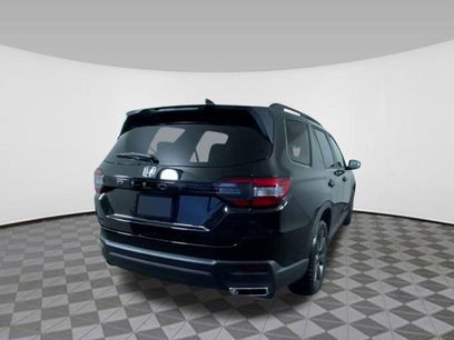 New 2025 Honda Pilot Sport