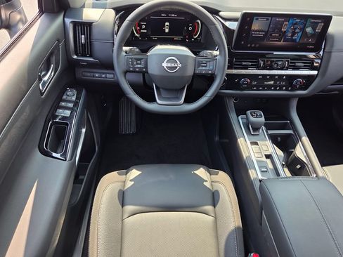 New 2026 Nissan Pathfinder SL w/ Cargo Package FWD image 5