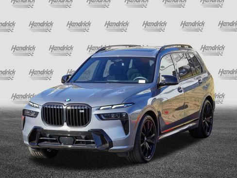 Certified 2025 BMW X7 M60i image 5