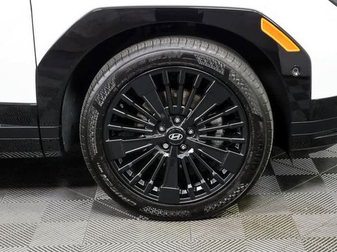 Used 2025 Hyundai Santa Fe Calligraphy image 39