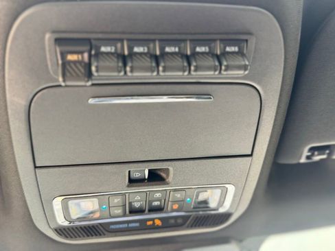 Used 2024 Ford F150 Raptor AWD/4WD image 35