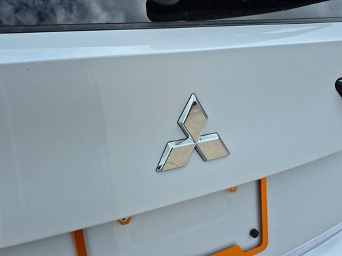 New 2026 Mitsubishi Outlander ES FWD image 29