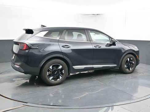 Used 2026 Kia Sportage LX FWD image 3