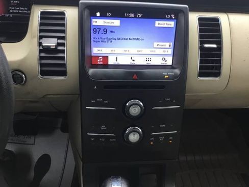 Used 2019 Ford Flex SEL AWD/4WD image 17