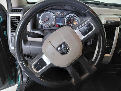 Used 2011 RAM 2500 Big Horn image 17