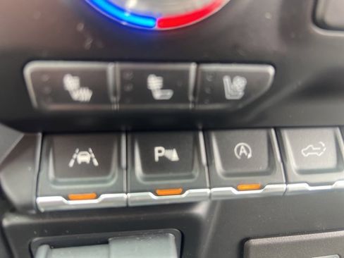 Used 2021 GMC Sierra 1500 SLT w/ SLT Premium Plus Package image 30