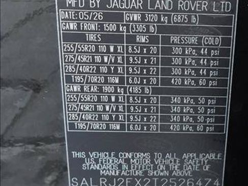 New 2026 Land Rover Discovery S AWD/4WD image 17