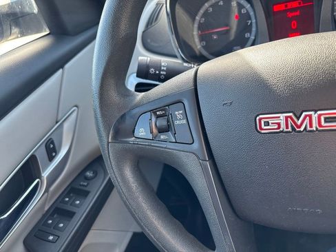 Used 2017 GMC Terrain SLE image 27