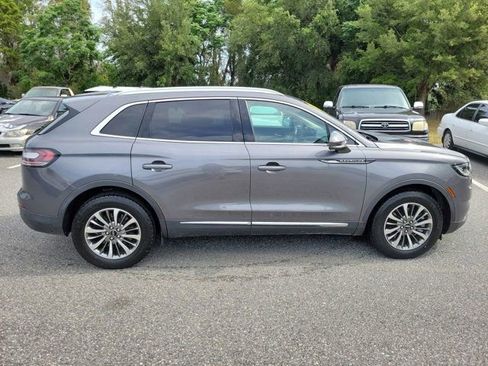 Used 2021 Lincoln Nautilus AWD w/ Equipment Group 101A image 9