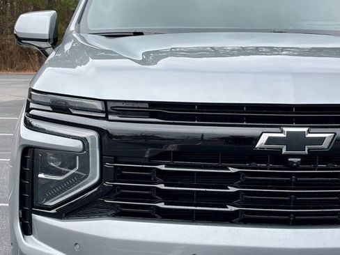 Used 2025 Chevrolet Tahoe RST w/ Advanced Technology Package image 13