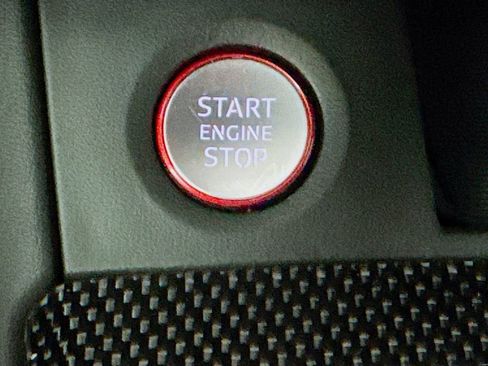 Used 2019 Audi SQ5 Prestige image 19