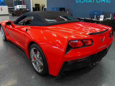 Used 2014 Chevrolet Corvette Stingray Convertible w/ 3LT Preferred Equipment Group RWD image 8