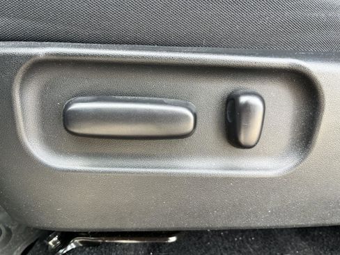 Used 2021 Toyota Tacoma TRD Sport image 16