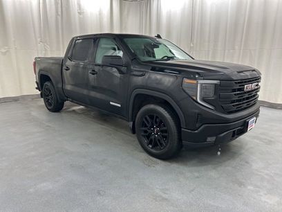 Used 2023 GMC Sierra 1500 Elevation