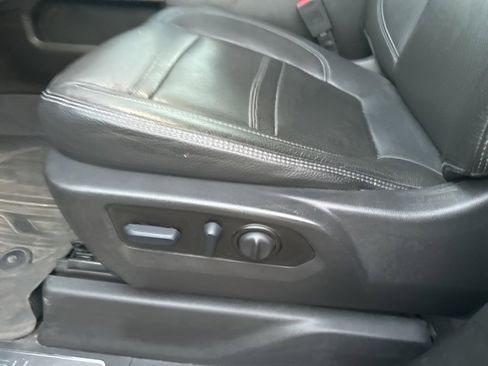 Used 2022 GMC Sierra 2500 Denali w/ Denali Ultimate Package image 13