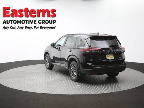 Used 2024 Nissan Rogue S AWD/4WD image 65