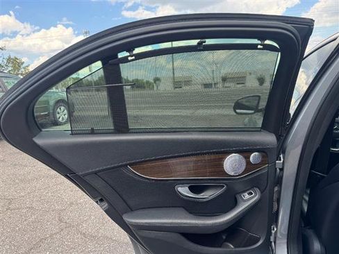 Used 2015 Mercedes-Benz C 300 4MATIC Sedan image 18