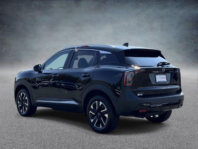Certified 2025 Nissan Kicks SV w/ SV Premium Package AWD/4WD image 4