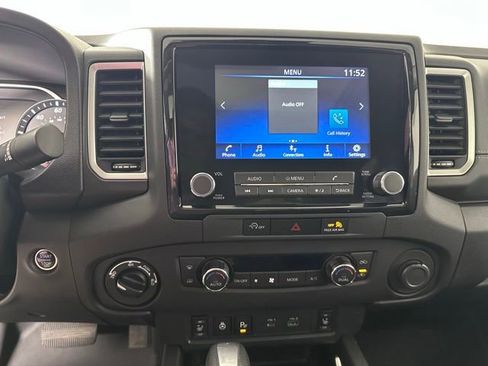 Used 2024 Nissan Frontier SL w/ Technology Package AWD/4WD image 24