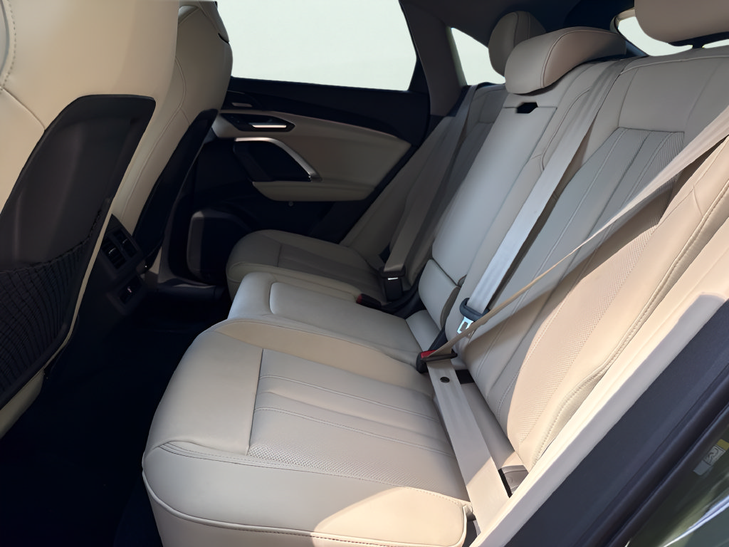 New 2026 Audi Q5 Premium Plus AWD/4WD image 35