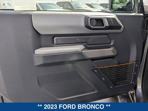 Used 2023 Ford Bronco Badlands AWD/4WD image 10