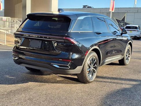 New 2026 Lincoln Nautilus Premier AWD/4WD image 2