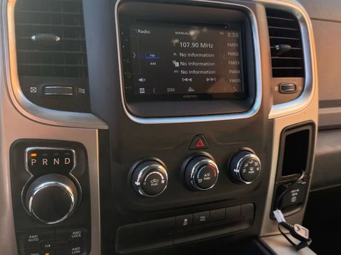 Used 2016 RAM 1500 Big Horn image 34